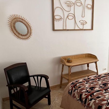 Natur & Jasmin Chambres D'Hotes Naturistes En Provence ลอร์เกส ภายนอก รูปภาพ